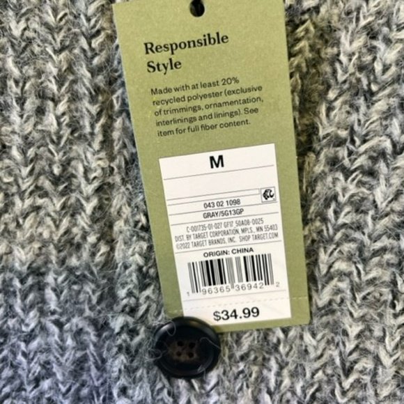 NWT Women's Knitted Sweater - Picture 2 of 6